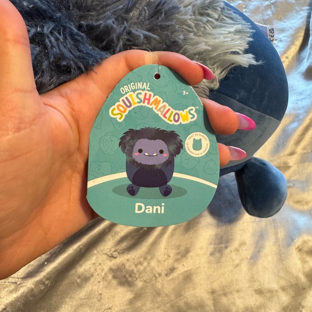 Dani the Bigfoot Squishmallows